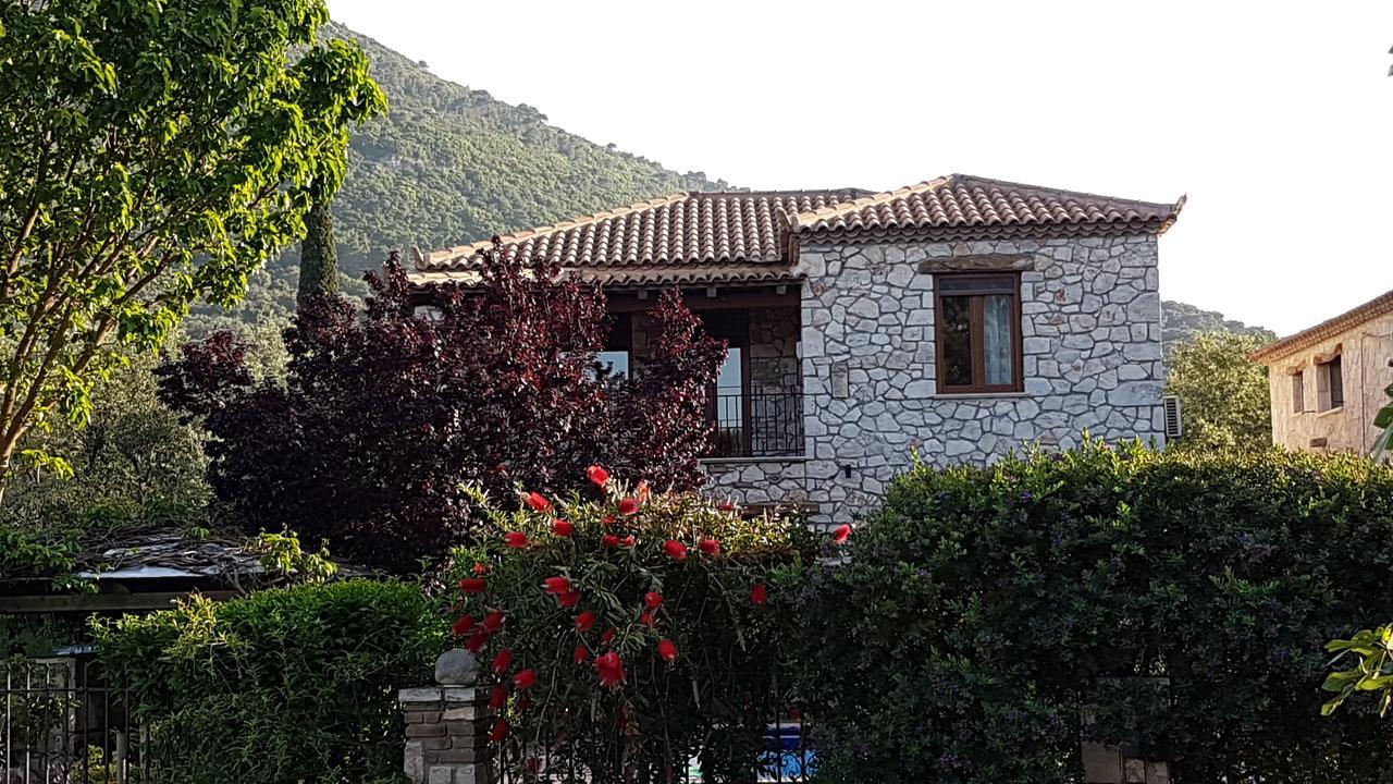 Castello Bellos Villas & Apartments Keri Extérieur photo