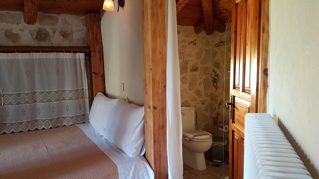 Castello Bellos Villas & Apartments Keri Extérieur photo